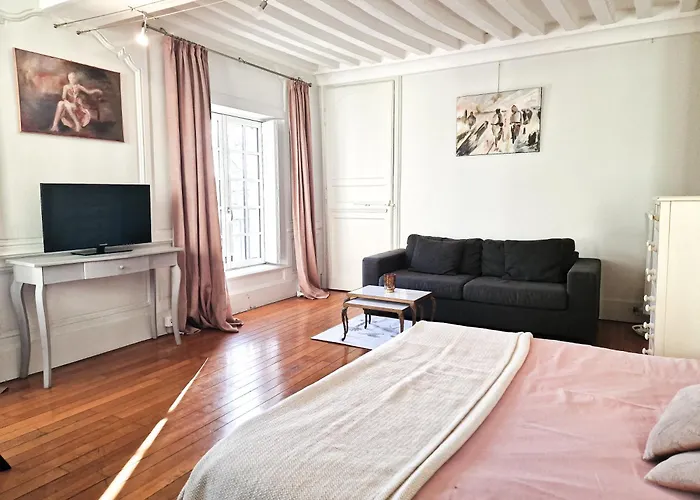 Republique Normandie Liberte Apartment