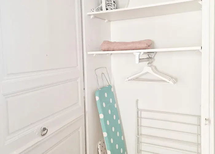 Republique Normandie Liberte Apartment Caen